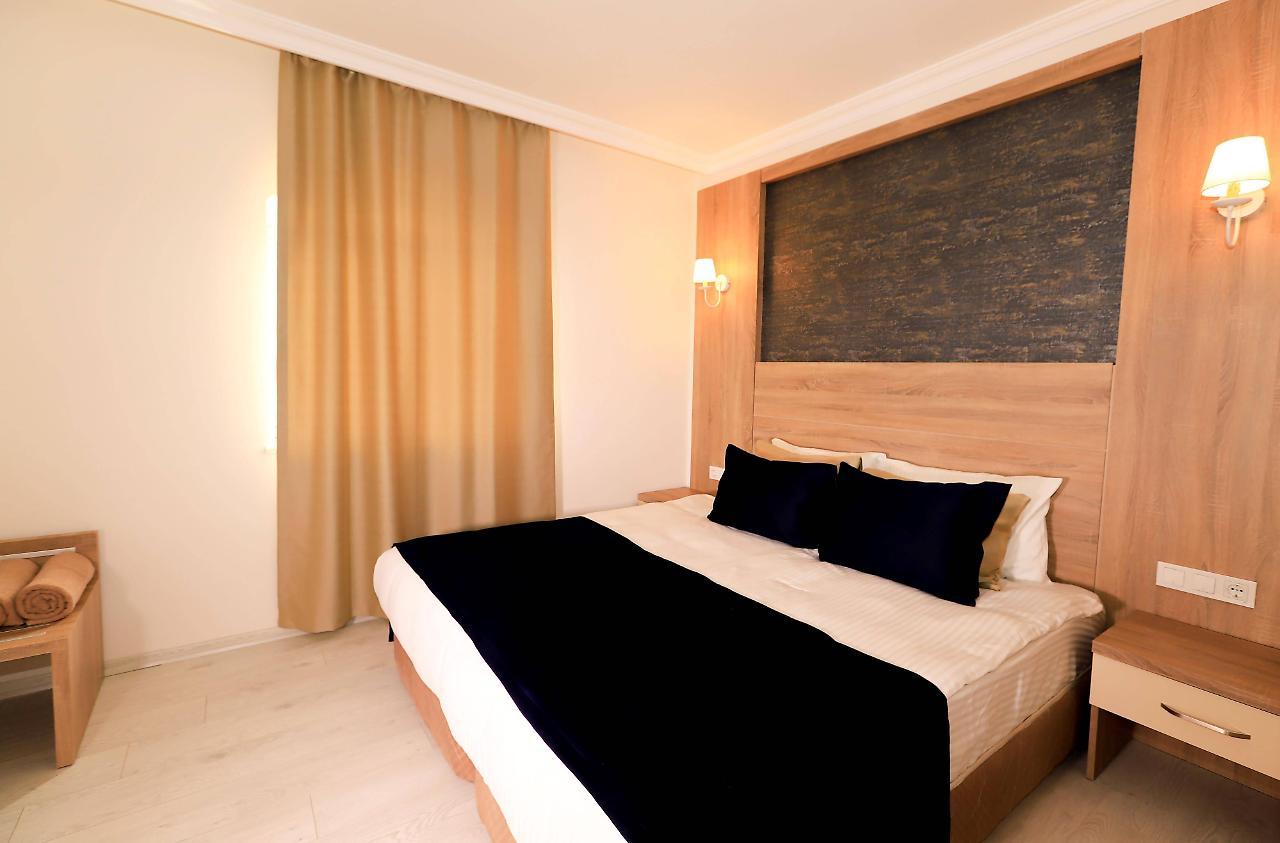 Eramax Hotel 凯梅尔 外观 照片